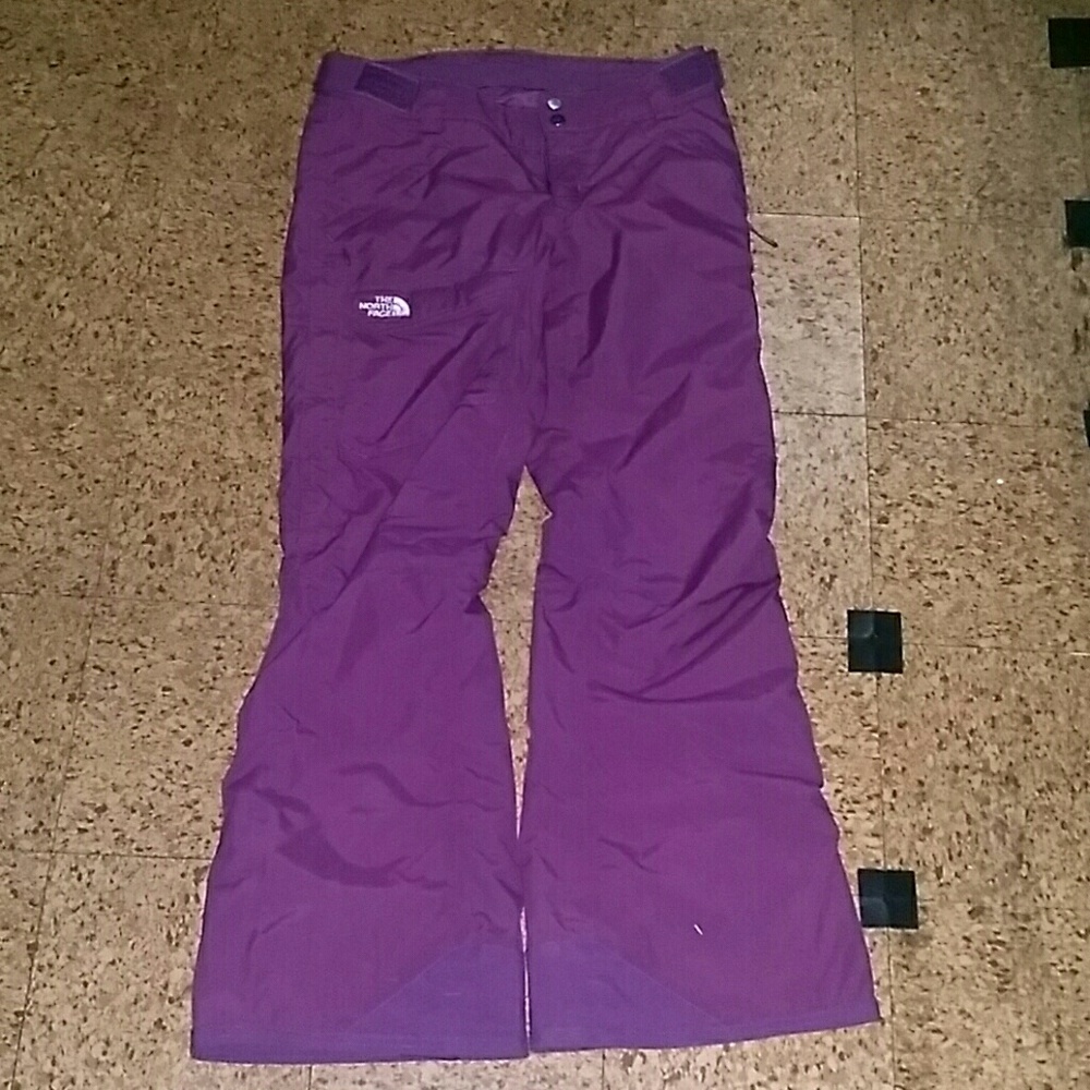North face snowpants